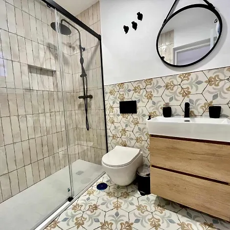 Apartment Mena Moderno Loft En El Corazon De Malaga